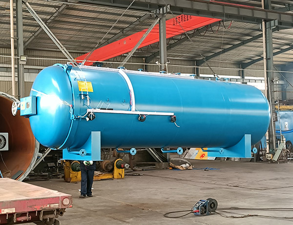 橡胶板快开门硫化罐